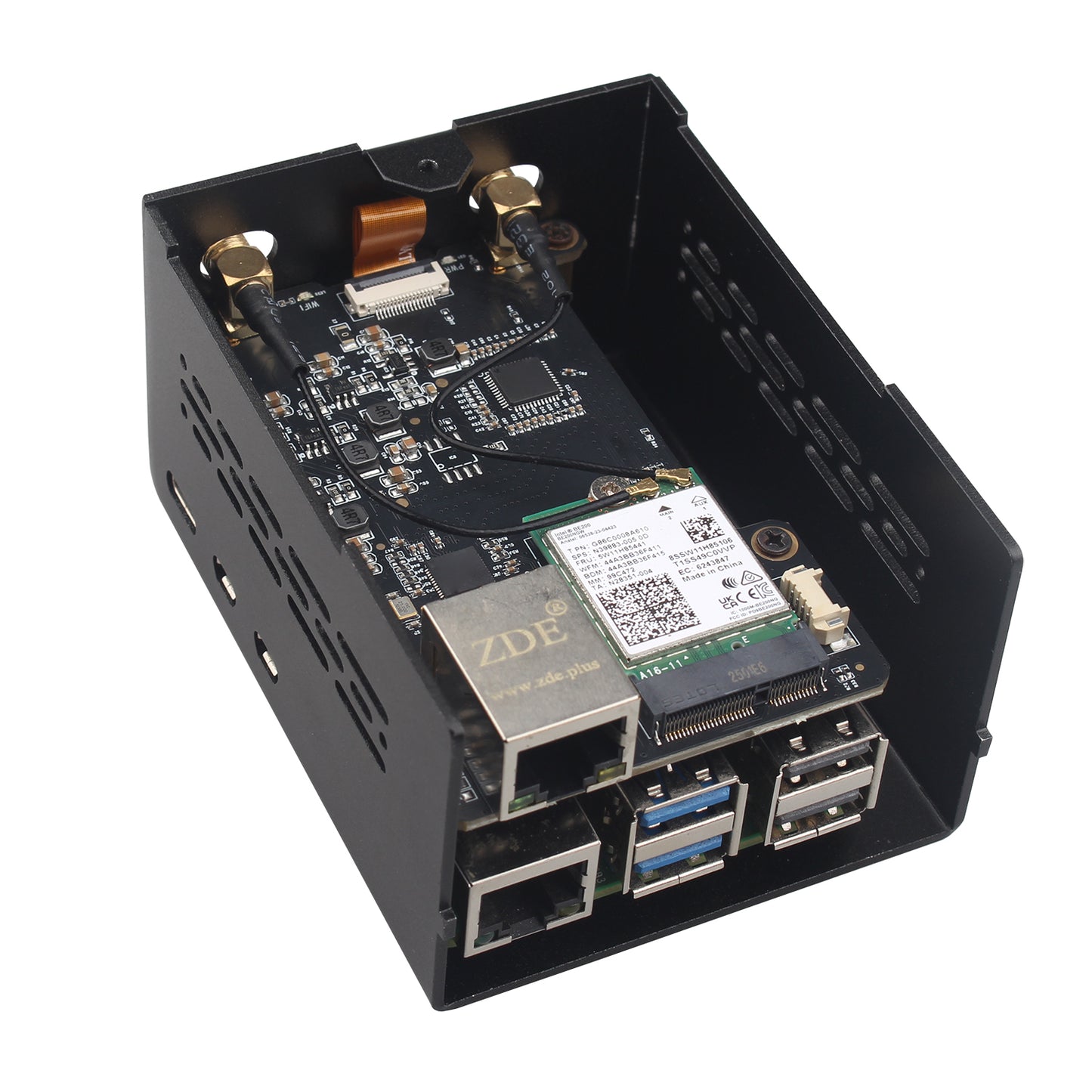 ZDE ZP596 PCIe to M.2 E Key WiFi7 6 6E 5 PCIe to 2.5G Ethernet Network Port HAT Expansion Board with ZC506 Aluminum Case for Raspberry Pi 5